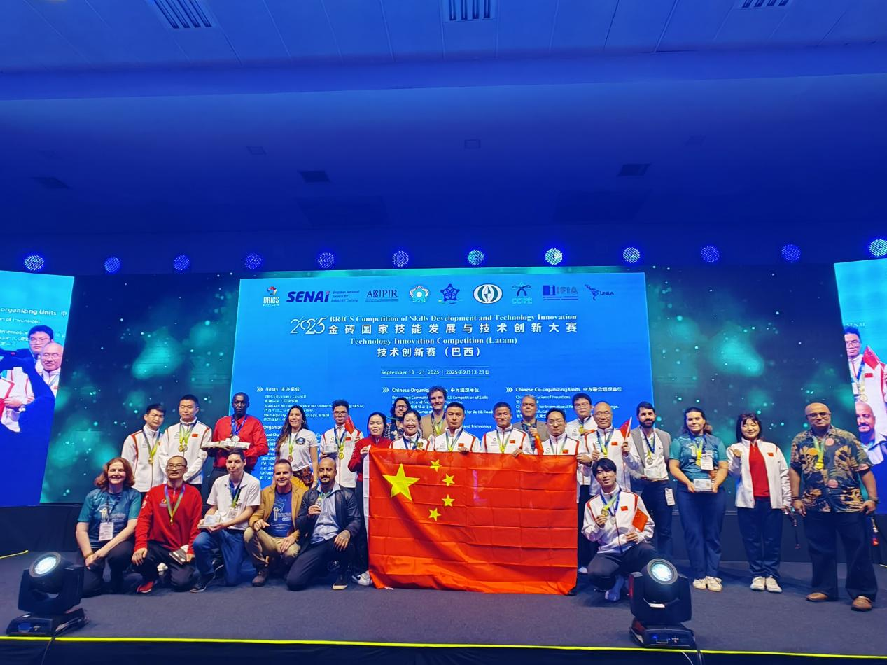 1762133233428259.png 图片1.png